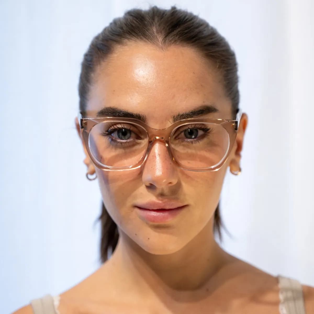 ATELIER Frida C5 Try-On